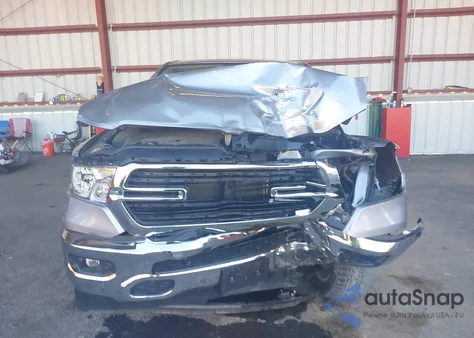 2020 Ram 1500 Big Horn 4X4 6'4 Box z USA, uszkodzony, nr VIN 1C6SRFBT2LN246779